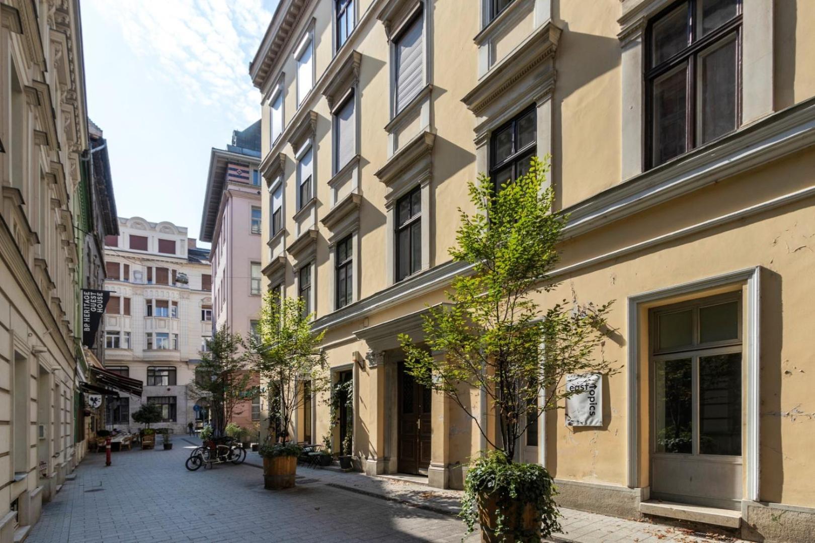 Little Americas Main Street Apartments Budapest Kültér fotó